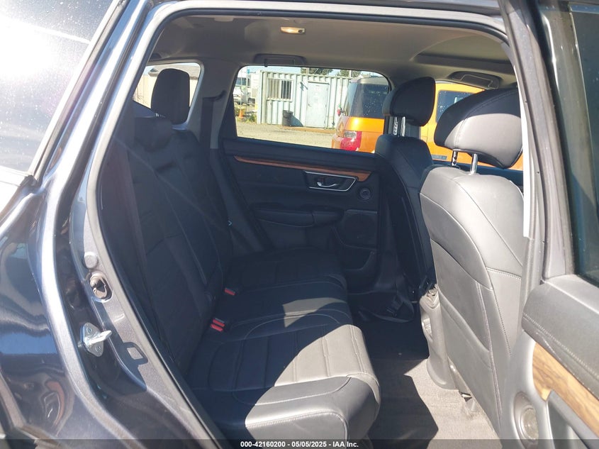 2019 HONDA CR-V VIN: JHLRW2H97KX022787