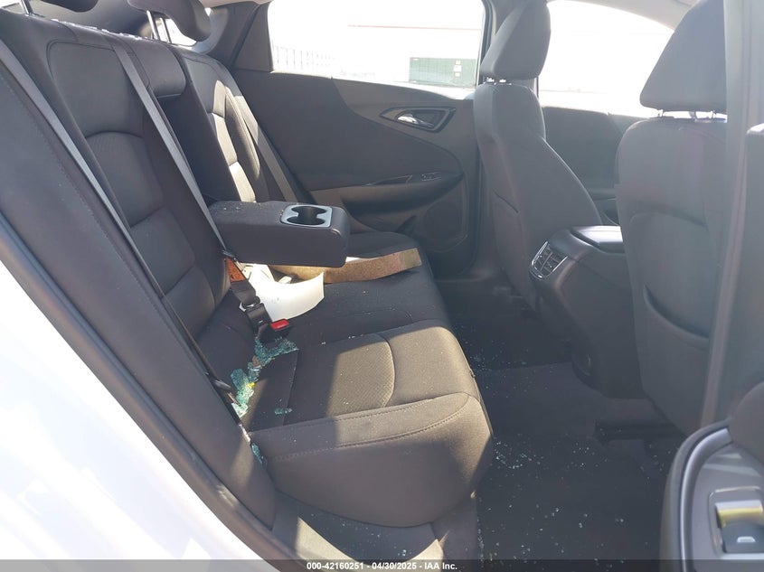 2022 CHEVROLET MALIBU VIN: 1G1ZD5ST4NF174358