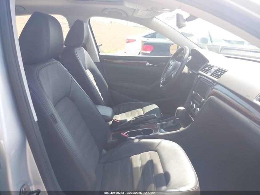 2013 VOLKSWAGEN PASSAT 2.5L SEL PREMIUM - 1VWCP7A31DC118358