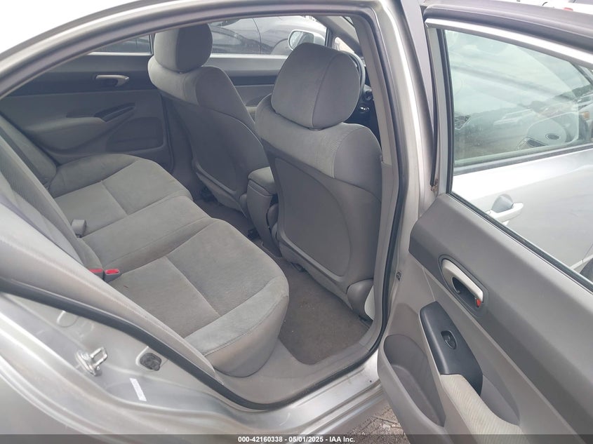 2011 HONDA CIVIC VIN: 2HGFA1F57BH307326