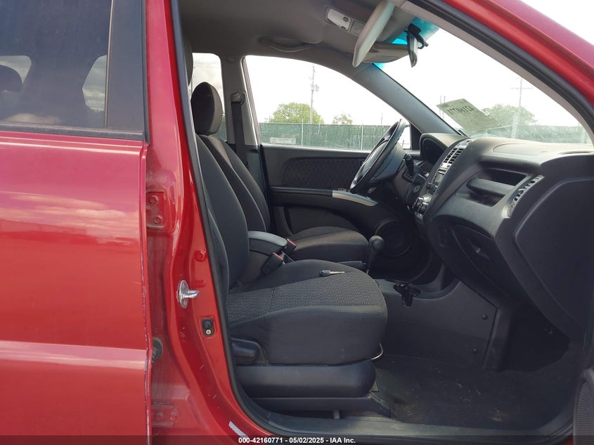 2008 KIA SPORTAGE VIN: KNDJE723887490986