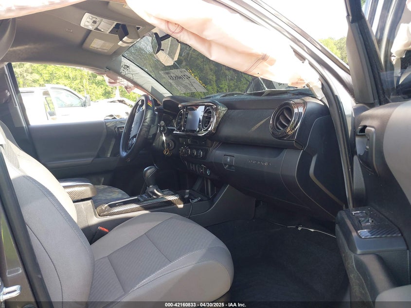 2022 TOYOTA TACOMA VIN: 3TYCZ5AN2NT096247