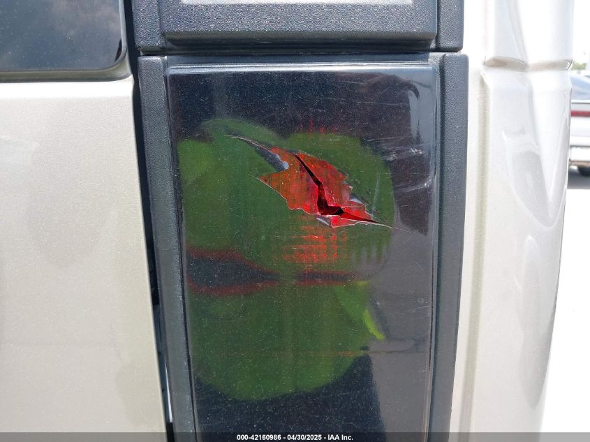 2003 Hummer H2 VIN: 5GRGN23U43H125114 Lot: 42160986