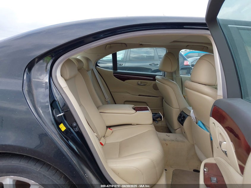 2008 LEXUS LS 460 VIN: JTHBL46FX85054924
