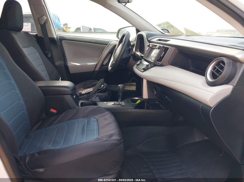 2018 TOYOTA RAV4 VIN: 2T3WFREV6JW410848