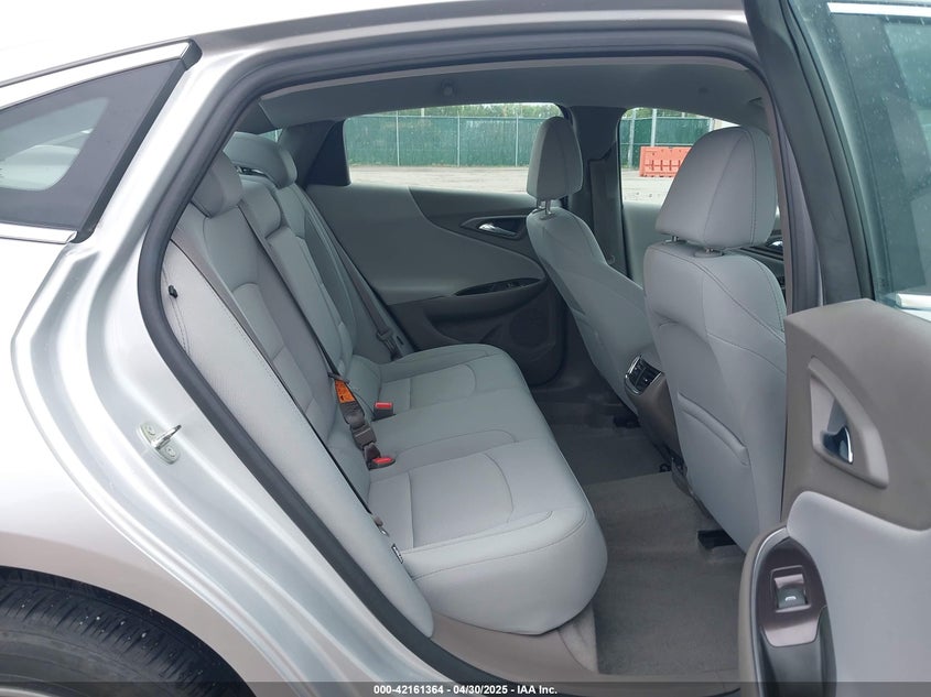 2018 CHEVROLET MALIBU LT - 1G1ZD5ST9JF112660