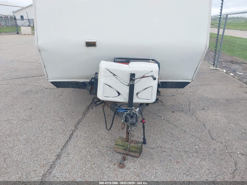 2008 WEEKEND WARRIOR TOY HAULER 22FT VIN: 5HRFF18228C024249