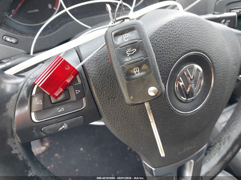 2013 VOLKSWAGEN JETTA 2.5L SE - 3VWDX7AJXDM373706