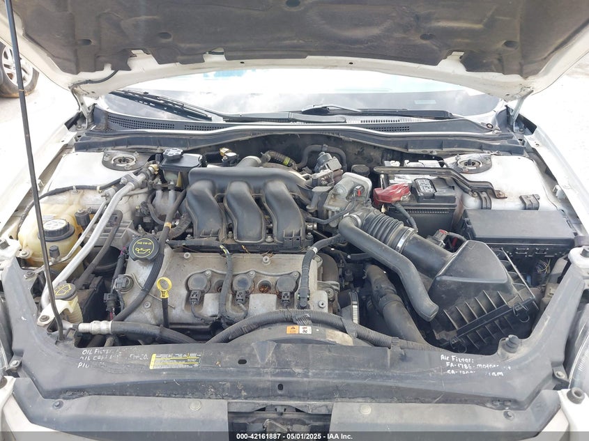 2009 FORD FUSION VIN: 3FAHP08129R209349