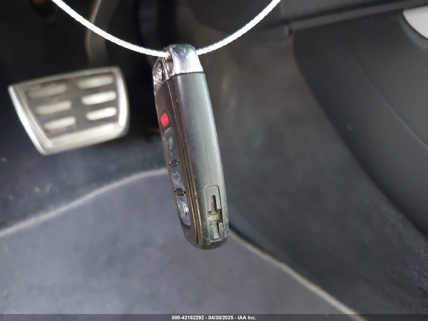 2010 AUDI A4 VIN: WAU4FBFL6AA122058