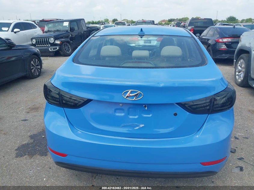2016 HYUNDAI ELANTRA VIN: 5NPDH4AE6GH773614