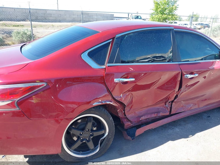 2014 NISSAN ALTIMA VIN: 1N4AL3AP6EN335417