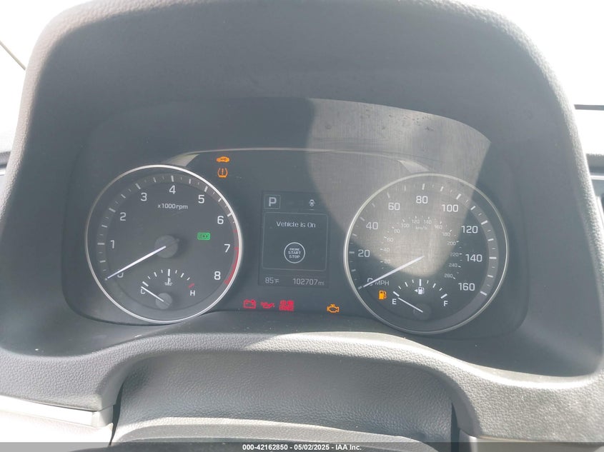 2018 HYUNDAI ELANTRA VIN: KMHD84LF6JU668392