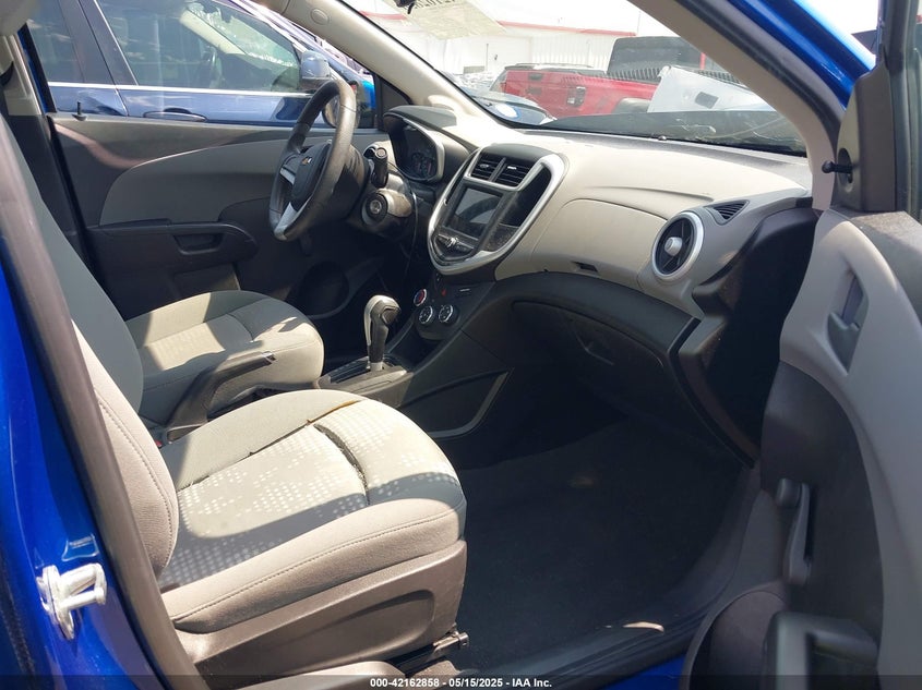 VIN 1G1JB5SHXJ4103573 2018 CHEVROLET SONIC LS AUTO