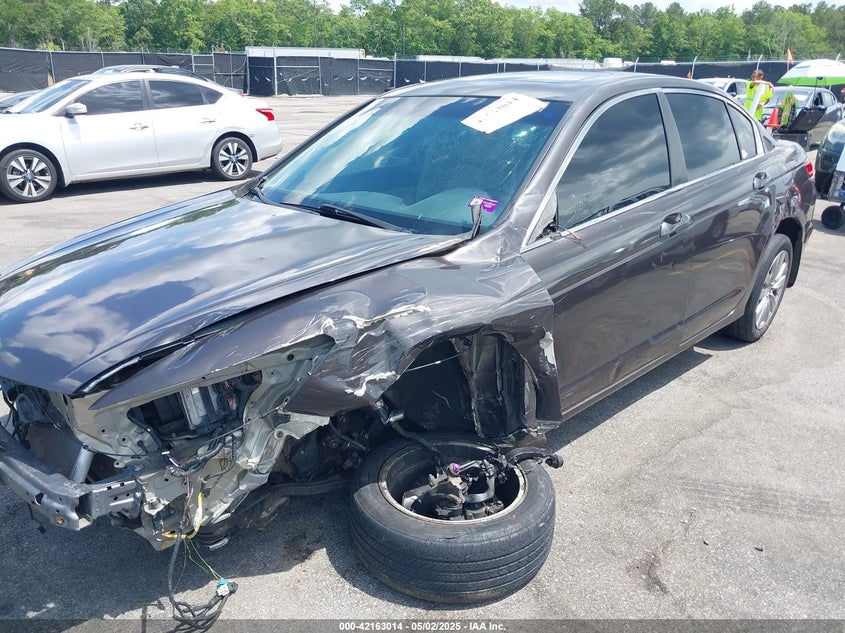 2011 HONDA ACCORD VIN: 1HGCP2F84BA145770