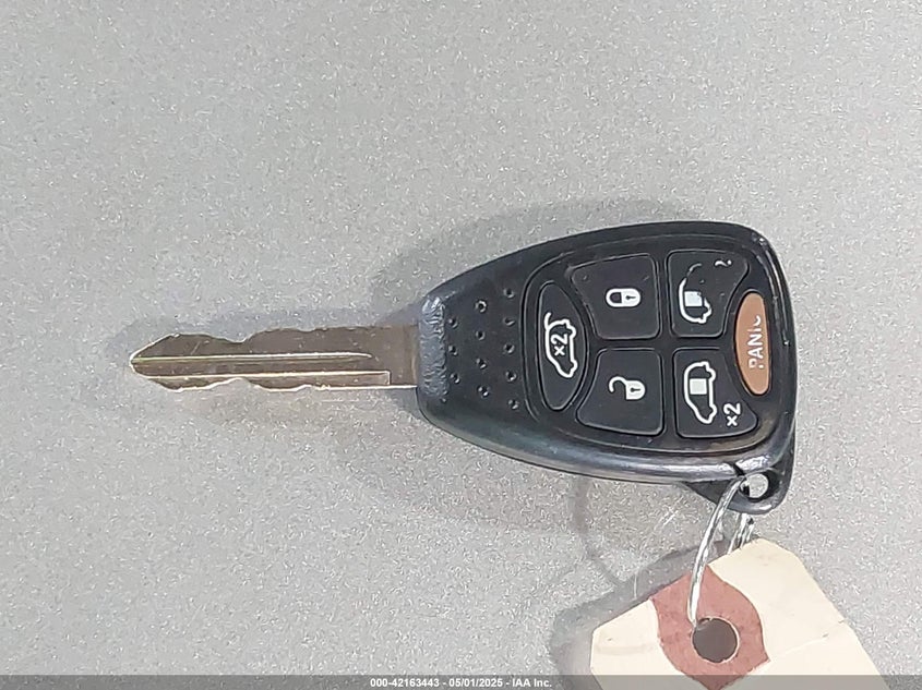 2006 CHRYSLER TOWN & COUNTRY VIN: 2A4GP54L16R766839
