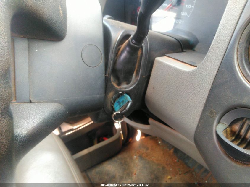 2007 Ford F-150 Stx/Xl/Xlt VIN: 1FTRF12207NA37329 Lot: 42163589