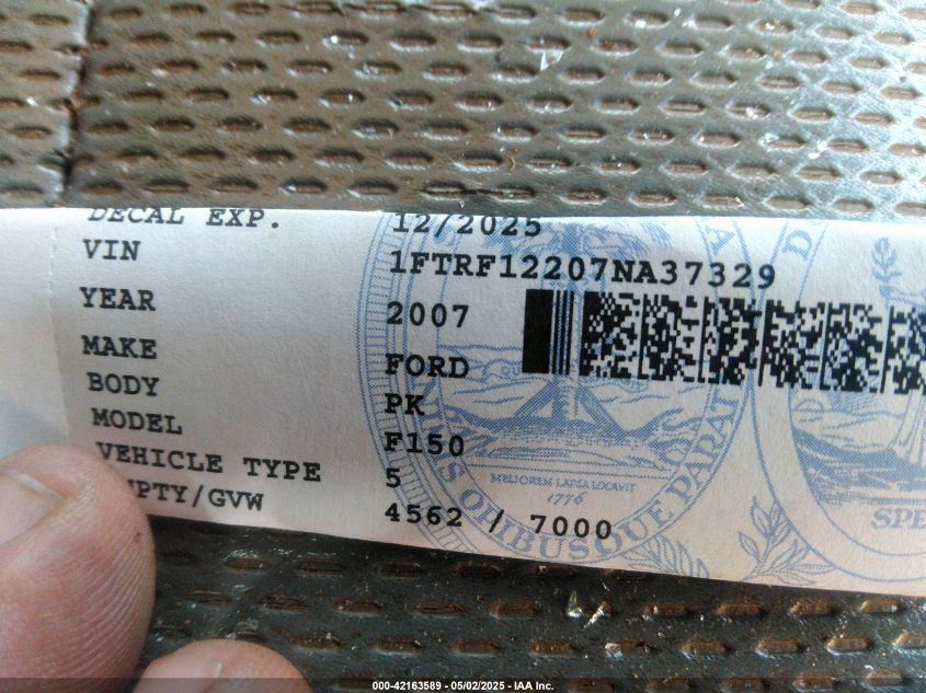 2007 Ford F-150 Stx/Xl/Xlt VIN: 1FTRF12207NA37329 Lot: 42163589