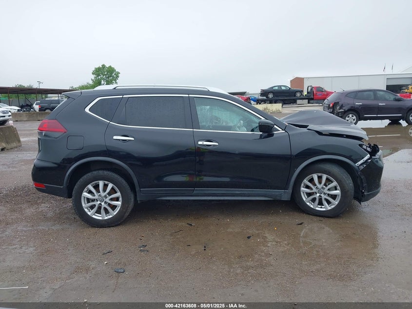 VIN KNMAT2MT1LP527519 2020 NISSAN ROGUE SV FWD
