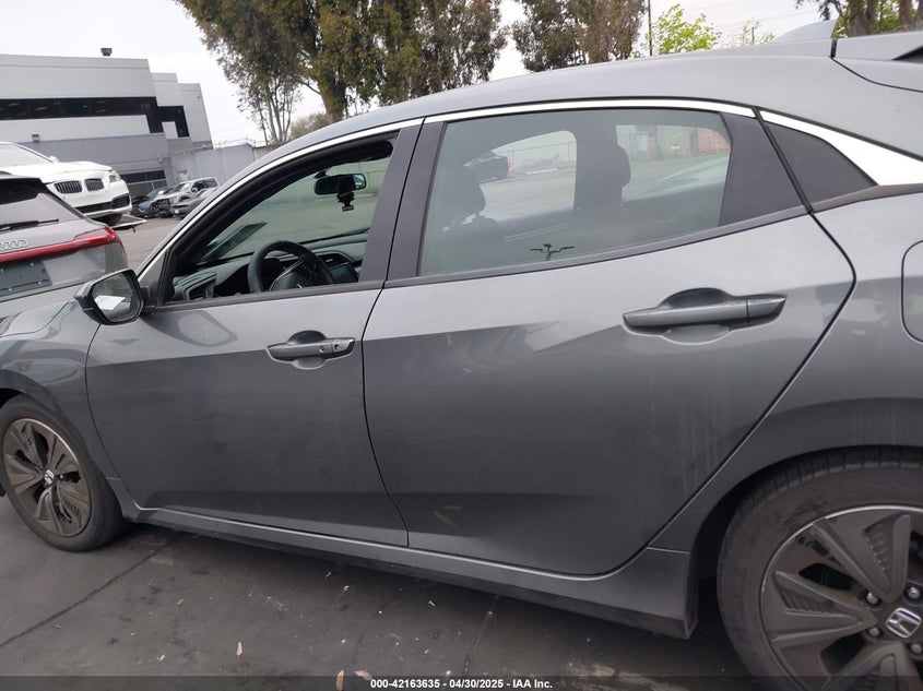 2017 HONDA CIVIC VIN: SHHFK7H56HU406146