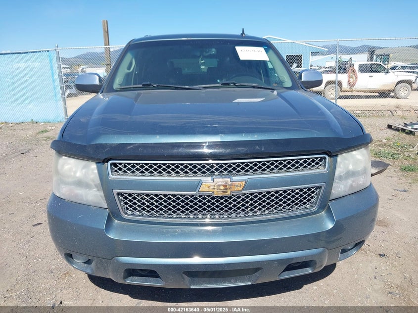 2010 CHEVROLET SUBURBAN 1500 VIN: 1GNUKKE31AR148141