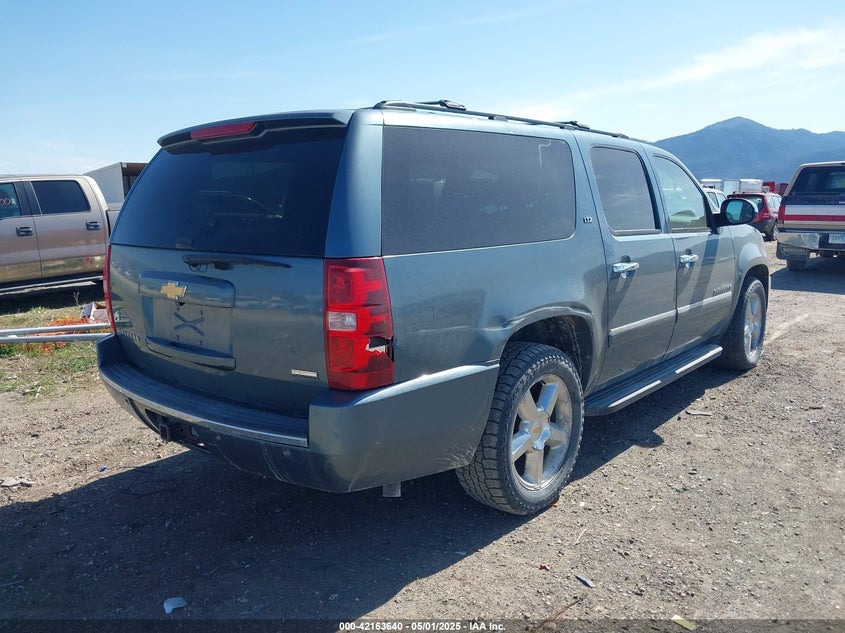 2010 CHEVROLET SUBURBAN 1500 VIN: 1GNUKKE31AR148141