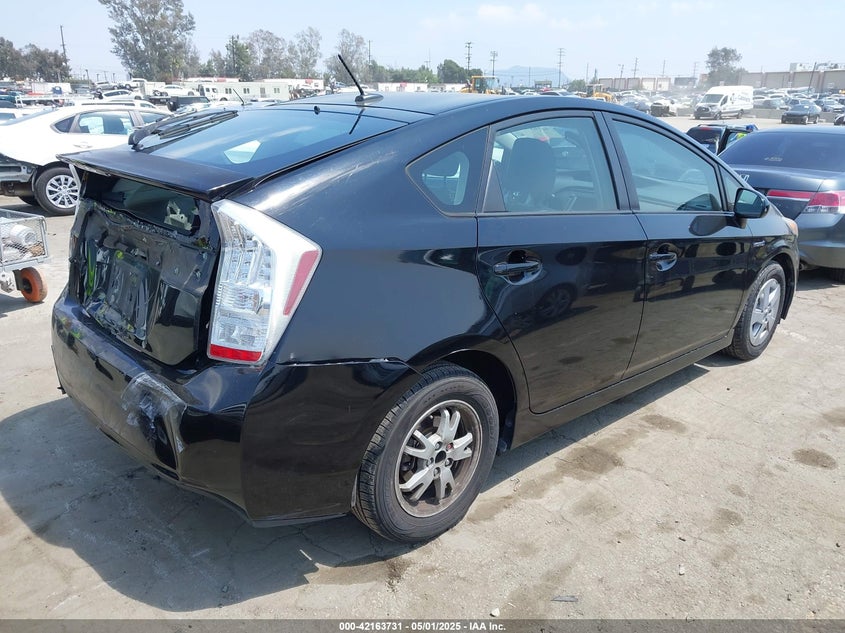 2011 TOYOTA PRIUS VIN: JTDKN3DU4B1386928
