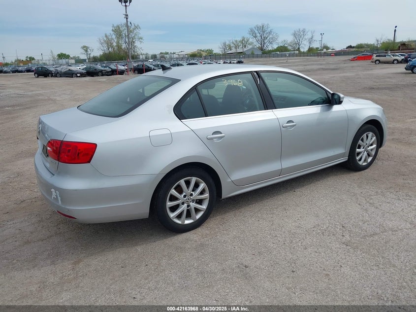 2013 VOLKSWAGEN JETTA VIN: 3VWDP7AJ4DM446293