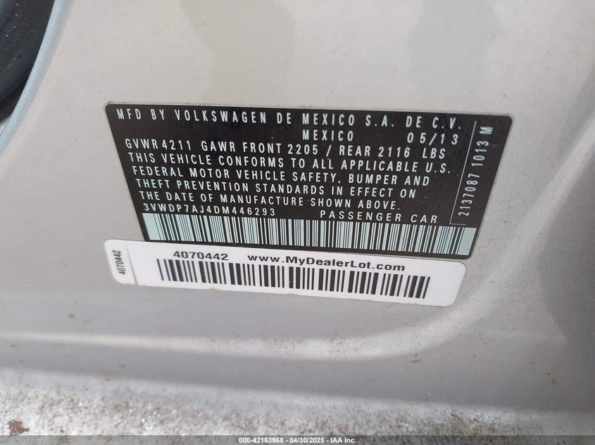 2013 VOLKSWAGEN JETTA VIN: 3VWDP7AJ4DM446293