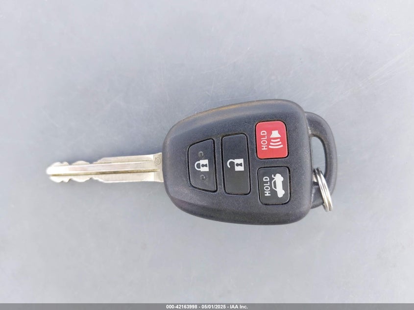 2012 TOYOTA CAMRY VIN: 4T1BF1FK4CU068588