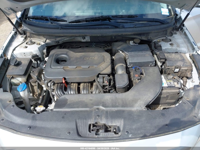 2015 HYUNDAI SONATA VIN: 5NPE24AF5FH164415