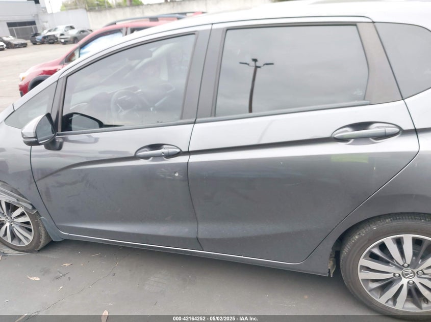 2015 HONDA FIT VIN: 3HGGK5H82FM731732