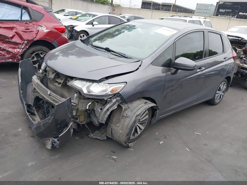 2015 HONDA FIT VIN: 3HGGK5H82FM731732