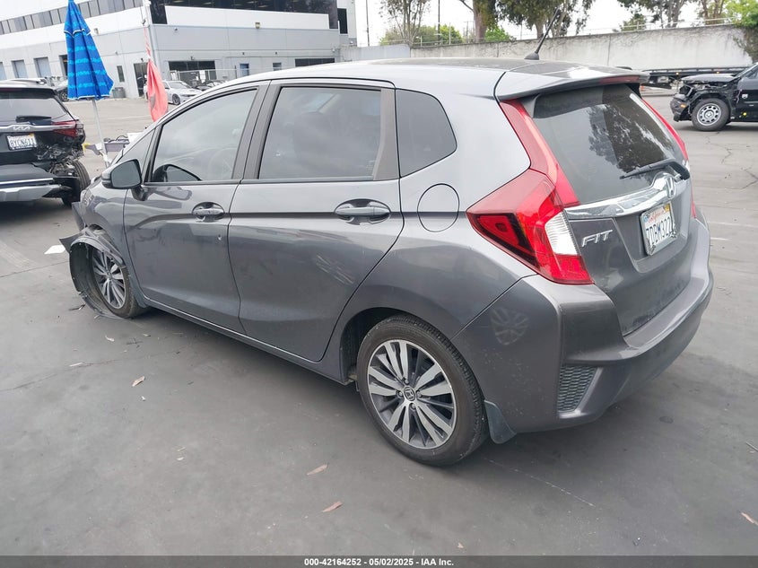 2015 HONDA FIT VIN: 3HGGK5H82FM731732