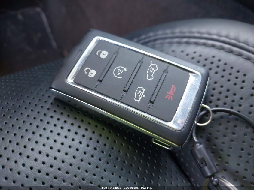 2024 Jeep Grand Wagoneer - 1C4SJVFP3RS105415