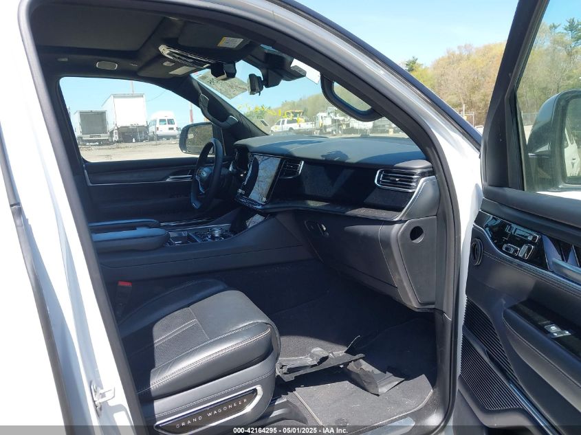 2024 Jeep Grand Wagoneer - 1C4SJVFP3RS105415