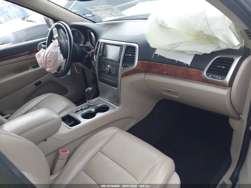 2011 JEEP GRAND CHEROKEE VIN: 1J4RS5GG8BC601735