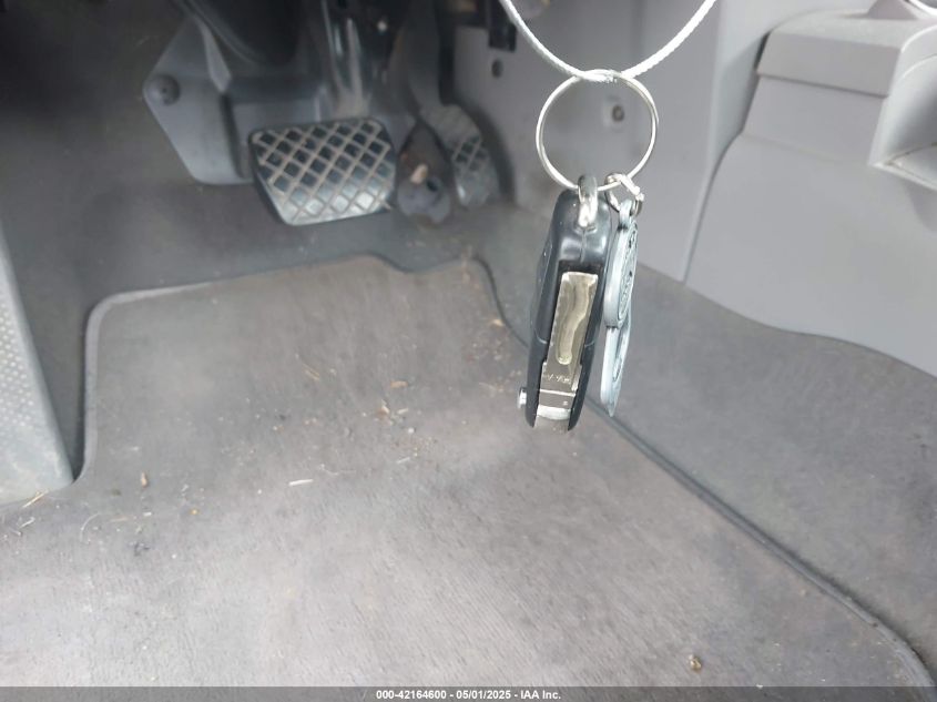 2002 Volkswagen New Beetle Gls VIN: 3VWCB21C02M455116 Lot: 42164600