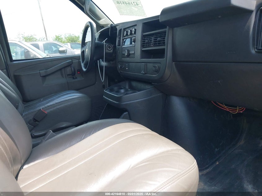 2017 CHEVROLET EXPRESS 3500 VIN: 1GCZGHFG1H1101169