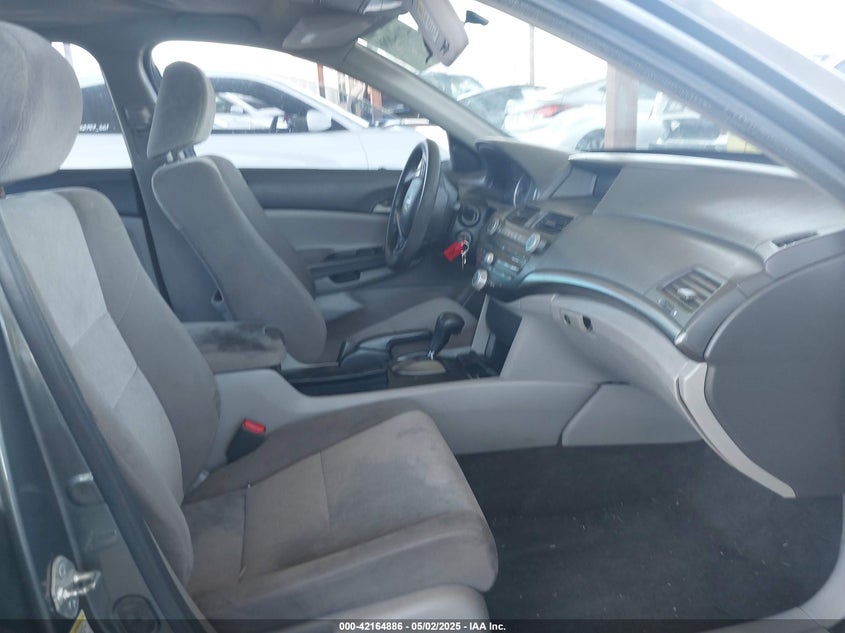 2010 HONDA ACCORD VIN: 1HGCP2F35AA019243