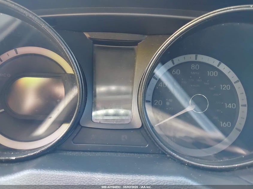 2014 Hyundai Sonata Hybrid VIN: KMHEC4A49EA114470 Lot: 42164893