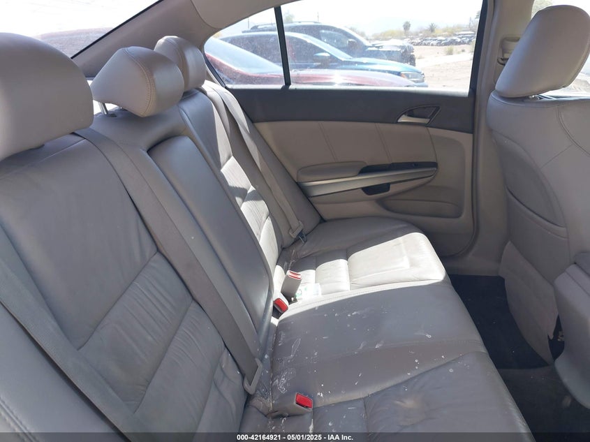 2009 HONDA ACCORD VIN: 1HGCP36899A021154