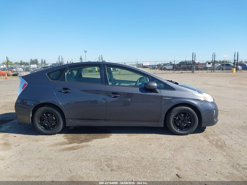 2013 TOYOTA PRIUS VIN: JTDKN3DU8D1700518