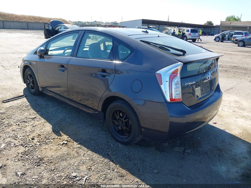 2013 TOYOTA PRIUS VIN: JTDKN3DU8D1700518