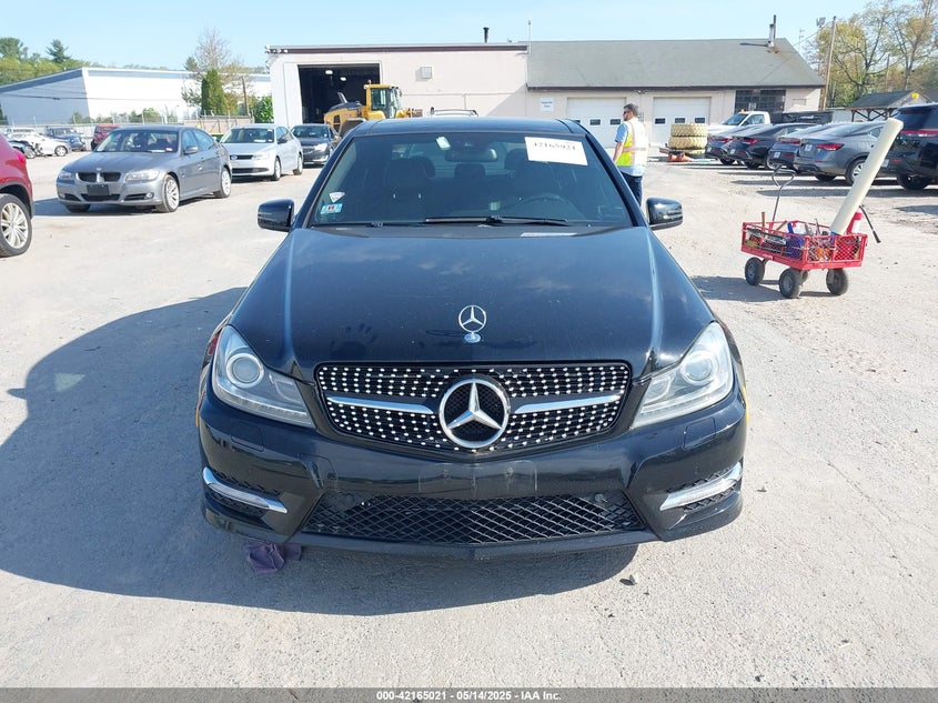 2013 MERCEDES-BENZ C 350 SPORT - WDDGF5HB0DA687714