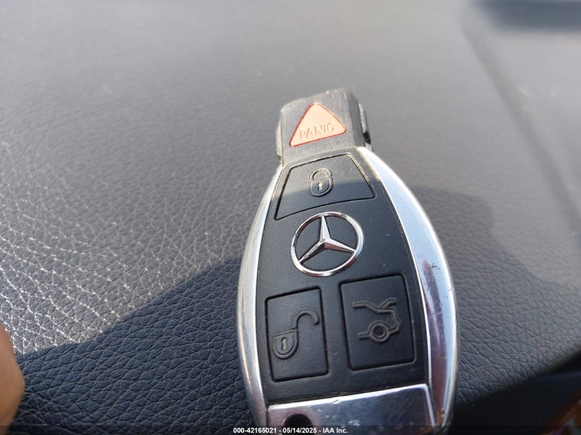 2013 MERCEDES-BENZ C 350 SPORT - WDDGF5HB0DA687714