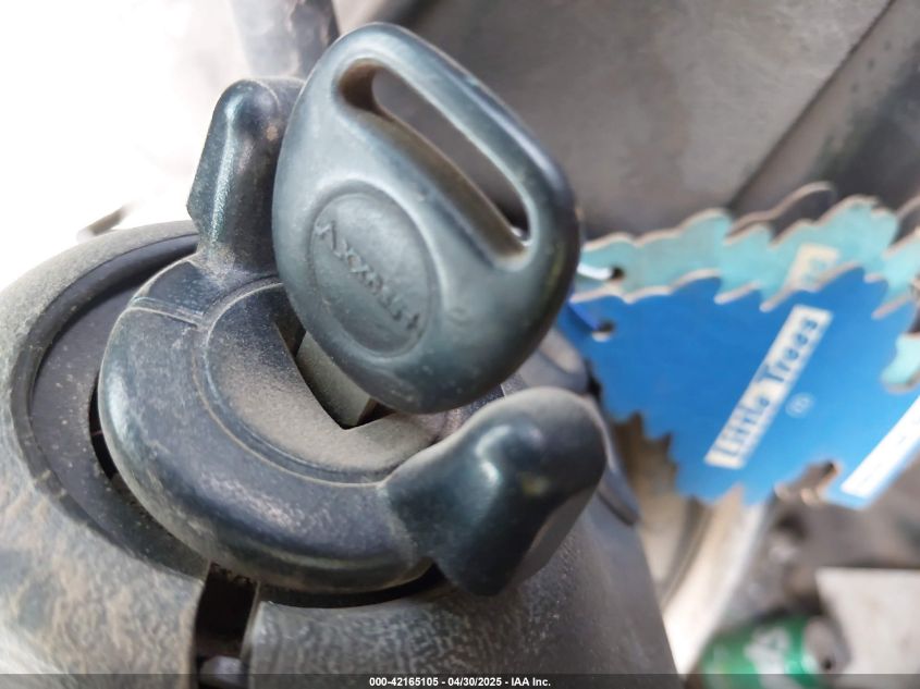 2000 Chevrolet Silverado 1500 VIN: 2GCEC19W0Y1124635 Lot: 42165105