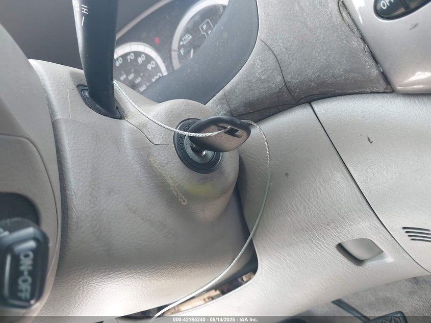 2007 TOYOTA SIENNA VIN: 5TDZK23C87S080030