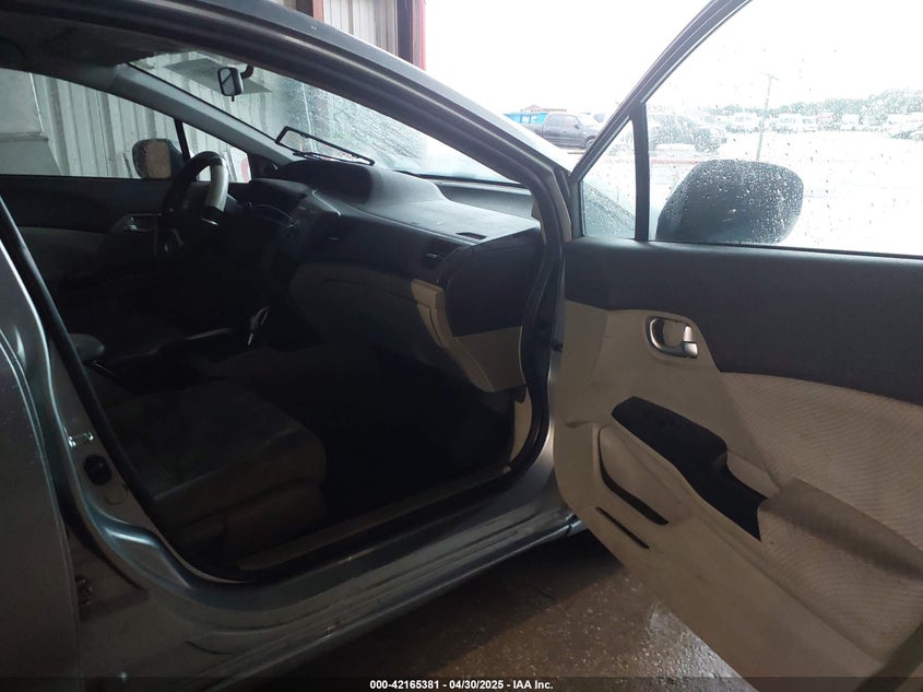 2012 HONDA CIVIC HYBRID VIN: JHMFB4F2XCS000227