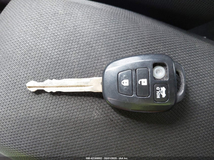 2017 TOYOTA COROLLA LE - 2T1BURHE9HC771754